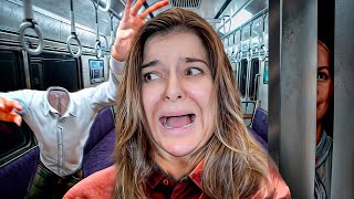 PEGUEI UM METRÔ DOS CAPETA ONDE NÃO DEIXAM EU SAIR ATÉ QUE...| PupiGames