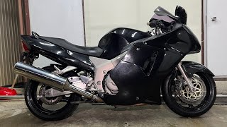 cbr1100xx 始動動画