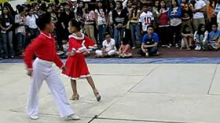 Jaryd \u0026 Cara at the 2008 Philippine-U.S. Expo Part 2