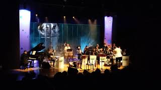 Espinha de Bacalhau (Severino Araújo) - Caetano Brasil \u0026 Freedom Big Band - Regência: Paulo Serau