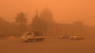 Sandstorm closes schools, offices and halts flights in Iraq