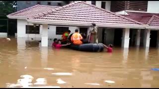 നിലമ്പൂരിലെ നെടുങ്കണ്ടത്ത് ഉരുൾപൊട്ടൽ. നിലമ്പൂർ ടൗൺ വെള്ളത്തിൽ.