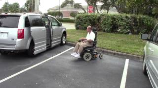 ▶ Rear Entry Accessible Wheelchair Vans VS  Side Entry Handicap Vans