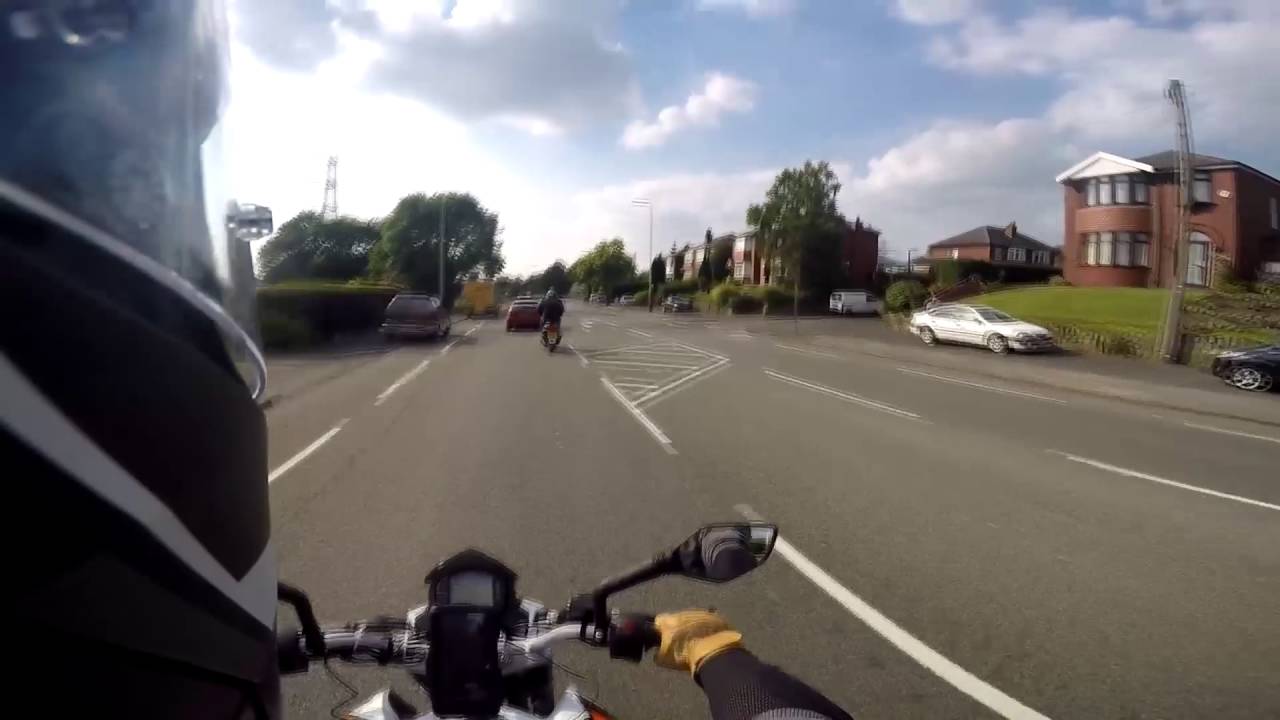 Car Vs Motobike Crash - YouTube