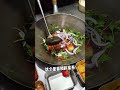 【chinese street food】 草莓盖浇饭 起猛了，吃到草莓盖浇饭了~ 路边摊美味 街边小吃 【贪吃小蛇】