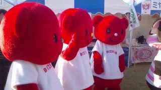 みやざき犬\u0026ビズベア\u0026こすモー　「会いたかった」　 ゆるキャラさみっとin羽生2013