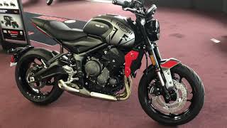 2022 Triumph Trident 660 Silver Ice First look quick walk around