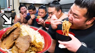 Sumo Wrestlers Devour Jiro-Style Ramen! Post-Training Ramen Hits Different [XXL Meals]