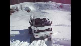 MINI4X4 SUZUKI CARRY AVEC CHENILLES (SNOW TRACKS) - KEI TRUCK