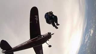 Skydiving - Front loop exit (slow motion)