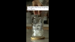 Unwrap the Laughter: 9 Witty Glass Cup Gifts to Delight Mom this Christmas! 🎄😂🎁