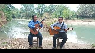 EN EL ALTAR! DUO MENSAJEROS DE CRISTO