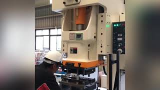 元譽(Yuan  Yu  tooling stamping automation)-SN1 80 test run with die 3