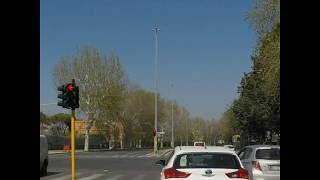 Timelapse footage shows unusually empty streets in Rome amid coronavirus lockdown | ABC News