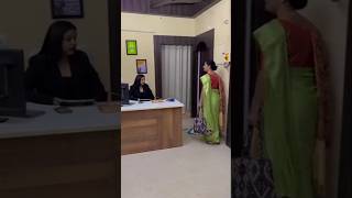 इस लडकी ने बेस की मां के साथ की बत्तमीजी फिर जो हुआ 😱#shorts #ytshorts #trendingshorts #virelshorts