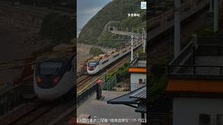 304次 飯糰🍙鳴笛🔈通過 - 多良車站 241024 (紅 EMU3000)