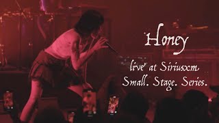 Halsey - honey (Live at SiriusXM - Small Stage Series - Philadelphia)