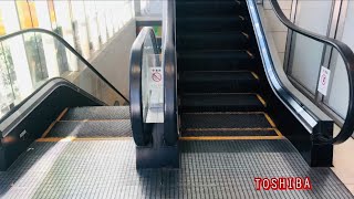 【東芝エスカレーター】ラシック名古屋の外側エスカレーター TOSHIBA Escalator