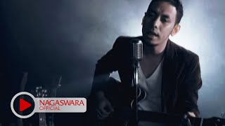 Pongki Barata - Aku Milikmu (Malam Ini) (Official Music Video NAGASWARA) #music