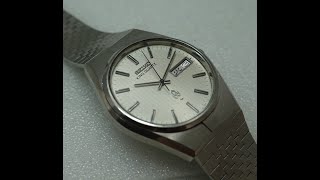 1978 Seiko King Quartz men's vintage watch with an unusually detailed dial.  Reference 5846-8090