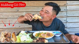 DAO Vlog - Một Mình Mukbang Mì Tôm Móng Giò H.e.o |#367