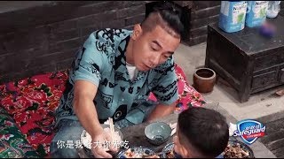 《爸爸去哪兒5》Jasper生病堅持參加錄製。陳小春說自己是小弟，jasper都被嚇懵了