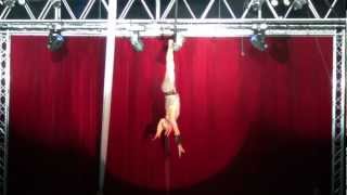 trapezio circo kaos.