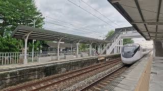 雲林石榴車站EMU3000自強號通過