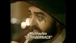 Misthaufen Sings Schabernack for 2 Minutes