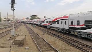 القطار الروسي بالجرار مالبورو قادم من المخزن وداخل محطه مصر سكة حديد مصر 2021