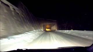 雪のせせらぎ街道　Snow-covered road