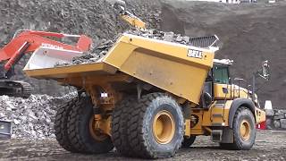 Bell B60E Dumper demonstrate full braking and unloading