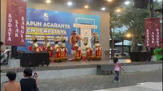 .. juara 1 tari jari jaripah kelompok. KCM jember. . ||Sanggar DUTA BUDAYA.