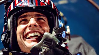 Tom Cruise zumba sobre la torre de control | Top Gun: Pasión y gloria | Clip en Español