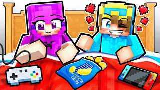 Having a SLEEPOVER with My CRUSH in Minecraft!