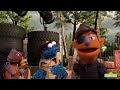 sesame street the walking gingerbread the walking dead parody