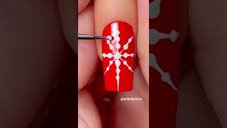 Easy snowflake nail art #christmasnails #easynailart #snowflakenails #nails #nailedbyterry #viral ￼