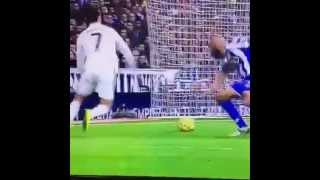 Cristiano Ronaldo amazing skills vs Deportivo!!