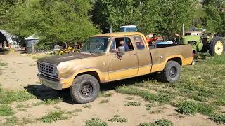 1975 Dodge 100 power wagon