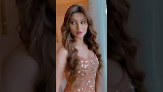 🥵 Urvashi Rautela Hot Girl #shorts #bollywood #viral #actress #hindi #whatsappstatus #hotgirl