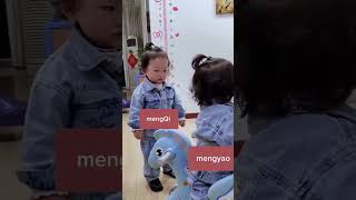 tingkah lucu mengqi dan mengyao,bikin ngakak #memes #sortsviral #shortvideo #short #shortsviral