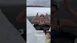 POWER QUEEN 👍#trending #fishing #vairalvideo #winterswim #2024shorts #swimming #ice #trending#winter