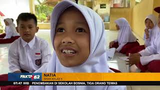 Sekolah Rusak Siswa Belajar Di Lantai Di Sukabumi, Jawa Barat - Fakta +62