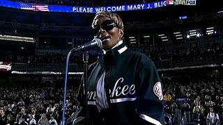 WS 2009 Gm 6: Mary J. Blige sings the anthem