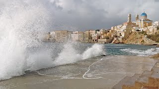 Ερμούπολη, Σύρος, το τέλος μιας κακοκαιρίας  |  Ermoupoli, Syros at the end of a bad weather