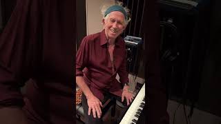 Keith Richards le cantó el feliz cumpleaños a Mick Jagger