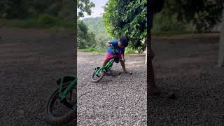 ഈ സൈക്കിൾ ചവിട്ടു ഒന്ന് പഠിക്കണം 🚴‍♀️🚴🚴‍♂️🚵‍♀️#kunjappisworld #shorts