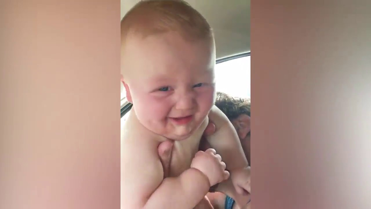 Baby Reaction To Parent Kiss Youtube