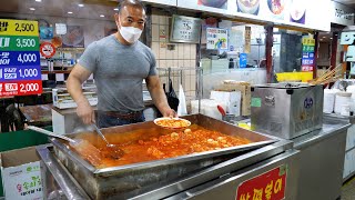 Cheese Tteokbokki without cheese!? / Muscle man's iron plate Tteokbokki, Gimbap | Korean street food