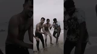 மரண குத்தாட்டம் போட்ட நம்ம Single பசங்க🔥||fire Dance on Beach #trending #tamil #dance